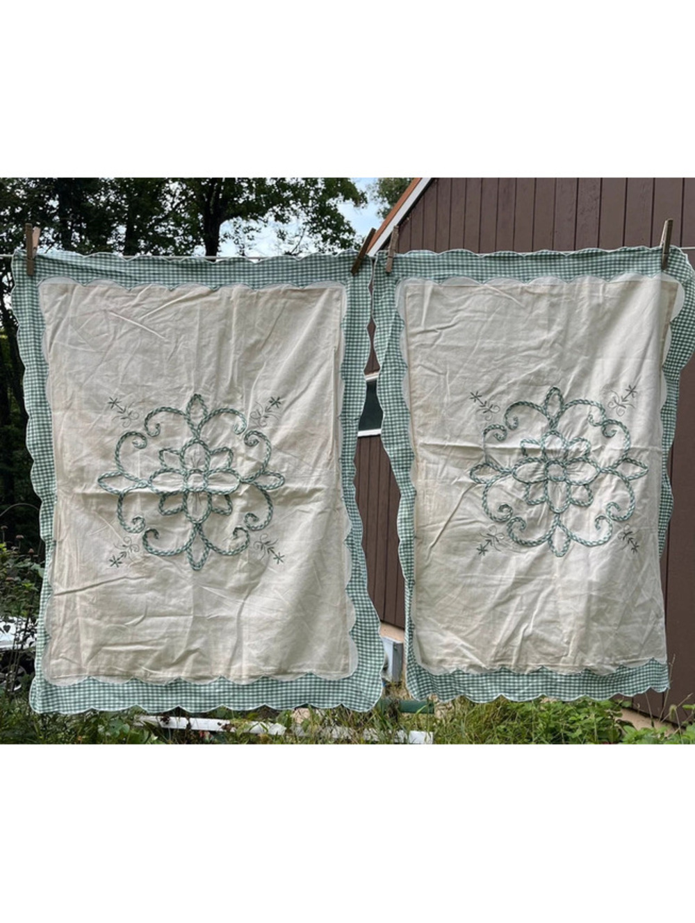 32x24” sage green gingham scalloped quilted ivory standard pillow shams (2) set